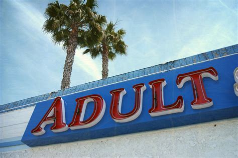 los angeles adult search